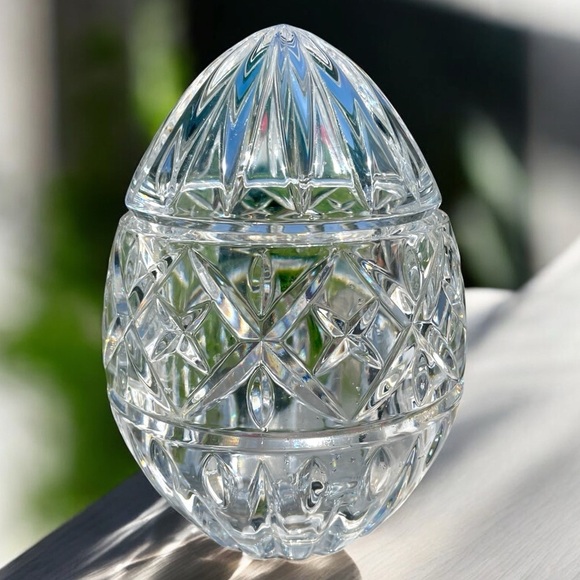 Mikasa Other - Mikasa egg shaped jar with lid, vintage crystal, no flaws, difficult to find